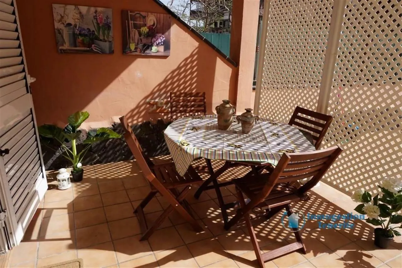 דירות קוסטה דל סילנסיו La Hacienda Holiday